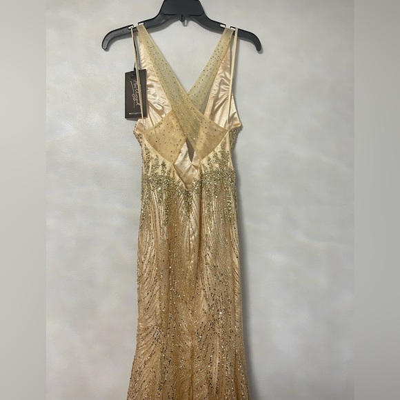 # Mac Duggal Light Gold Embellished Sequin Halter Neck Cross Back Gown - Picture 17 of 17